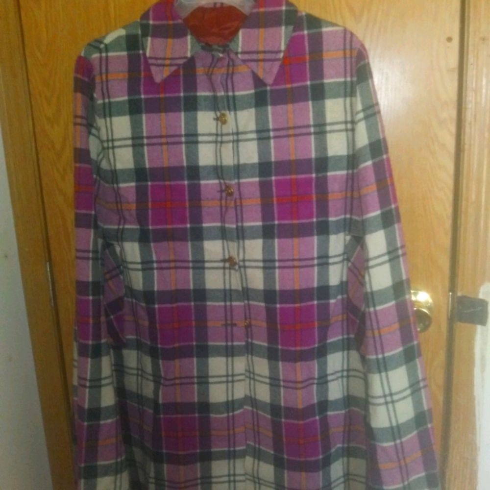 Vintage purple plaid wool vapo cape